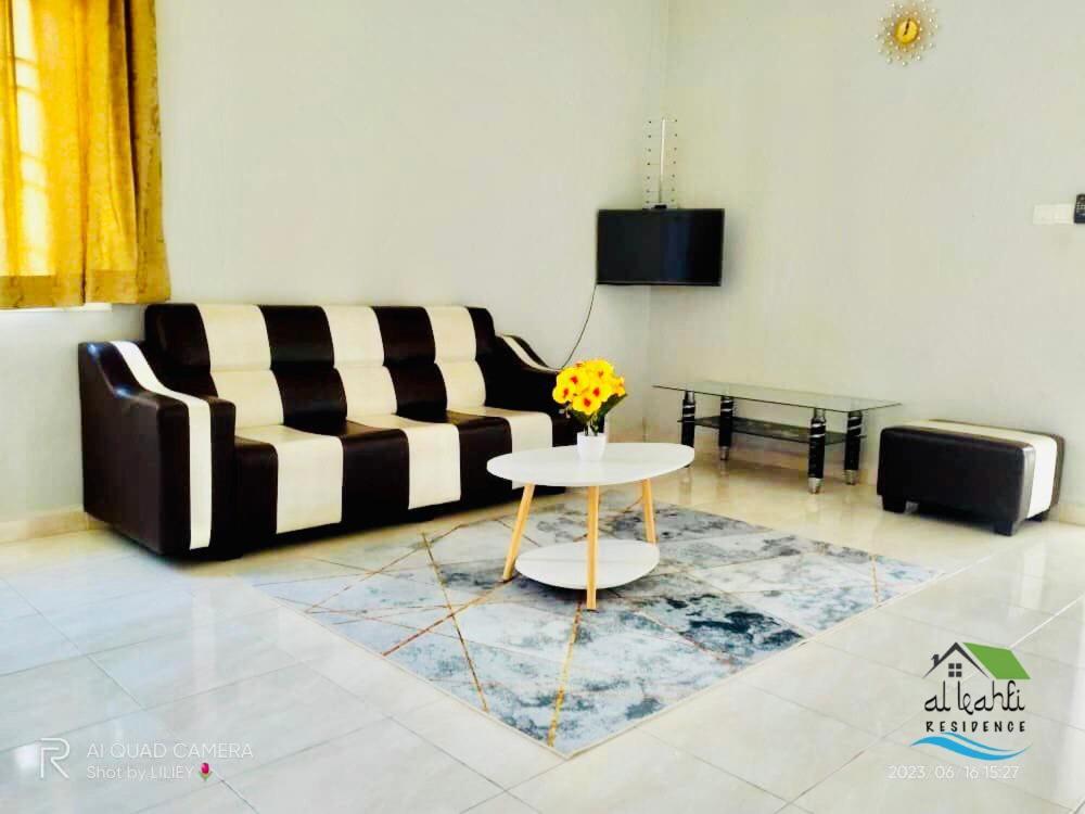 Qalya Homestay 2 @ Kota Bharu Exteriör bild