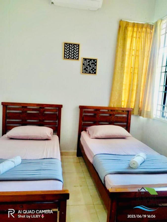 Qalya Homestay 2 @ Kota Bharu Exteriör bild